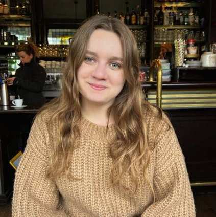 Photo of Oleksandra (Alexa) Pliekhanova, student of Communication