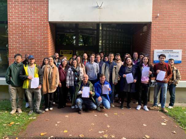 Osatohanmwen Owieadolor and Iñigo Manterola Elola, both pursuing Master degrees in Engineering Systems at HAN, attended the 1st Transnational Hydrogen Autumn School in Belfort, France. Photo gives a sphere impression. 