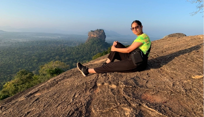 Een foto van student International Social Work Talia Heinen tijdens haar stage in Sri Lanka.