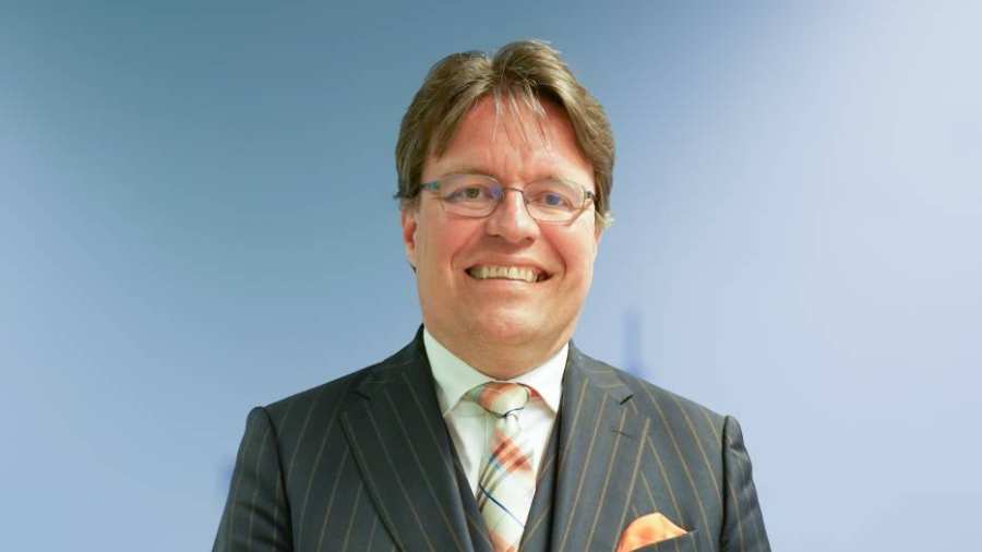 Docent Alexander Zwagerman van de opleiding International Business aan de HAN