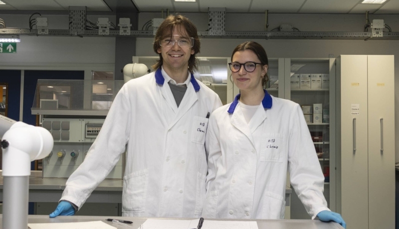 Dariuss en Amelija, beide uit Letland, studeren Chemistry aan de HAN