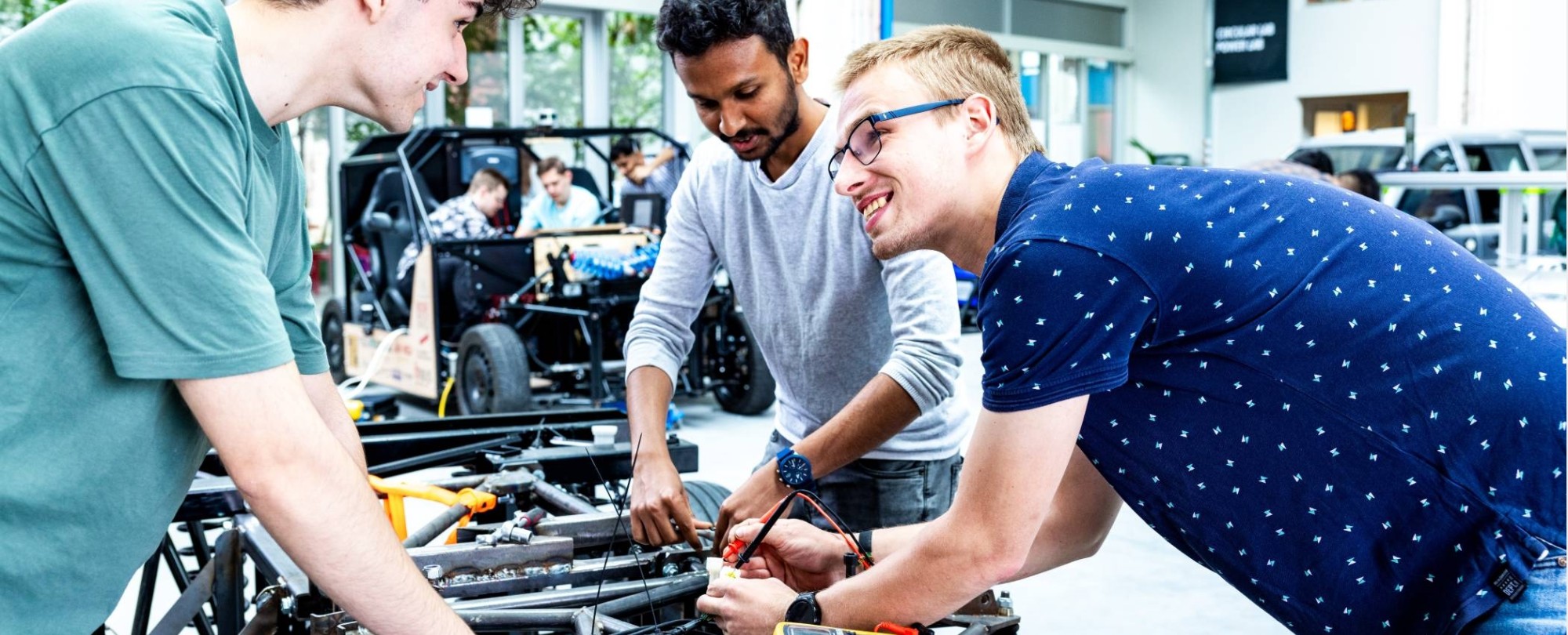 Bachelor Automotive Engineering students working on a project at HAN University of Applied Sciences