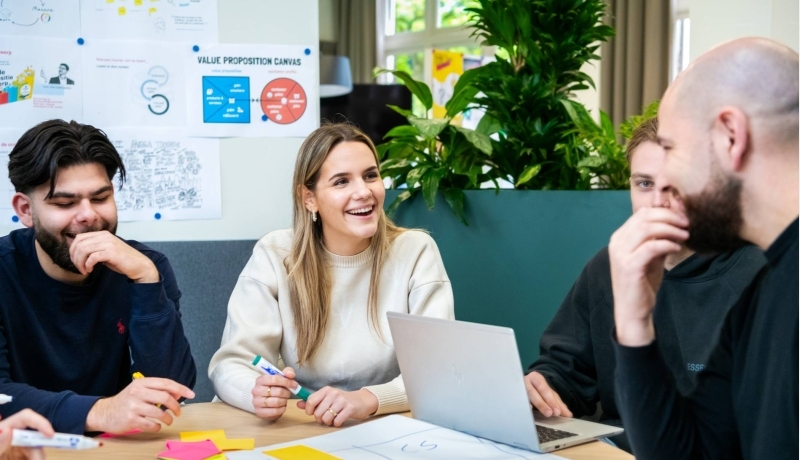 Ondernemerschap & Retail Management studenten in gesprek 2