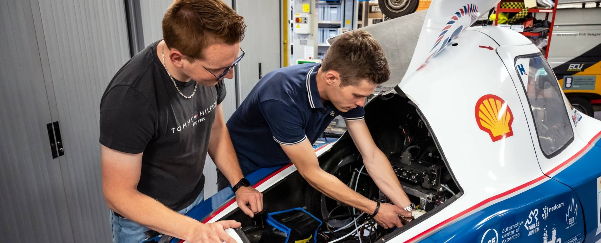 studenten automotive specialization